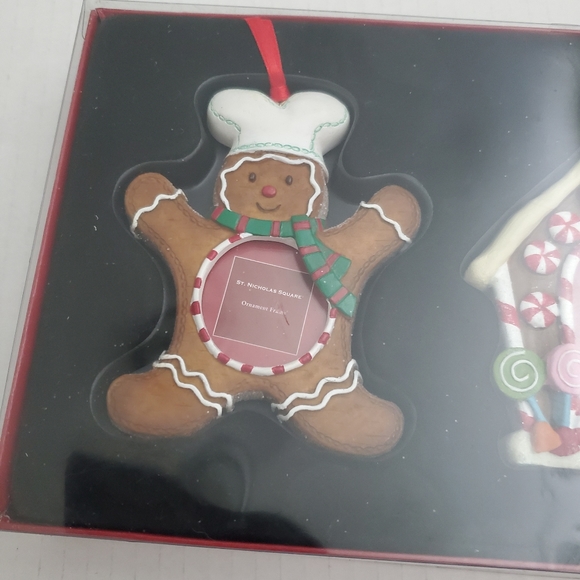 ST. Nicholas Square Ornament Frames Set of 3. - Picture 2 of 7